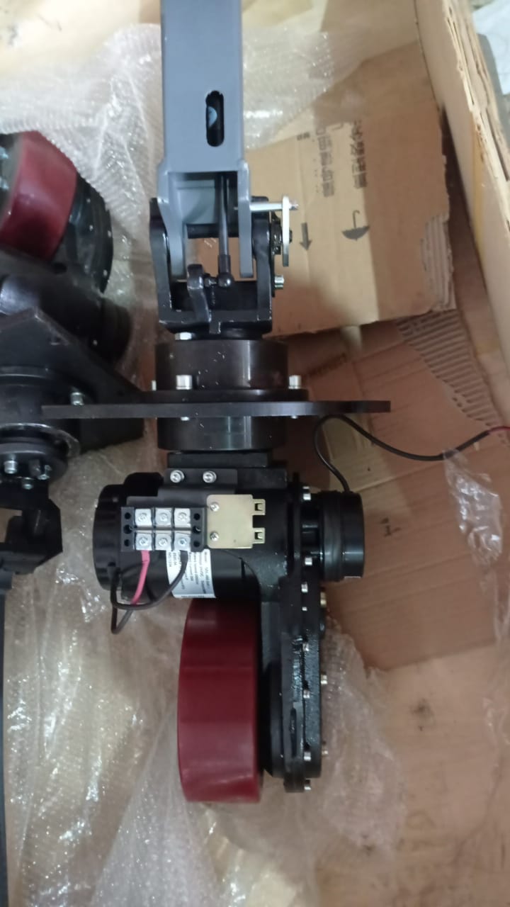 15 Рулевой механизм в сборе для самоходного штабелёра СDD10R-E (Steering gear assembly)